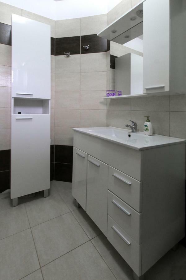 Apartment Valmas プーラ エクステリア 写真